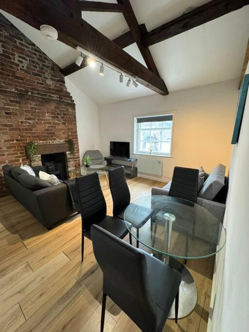 Comfy Flat For 6 In City Center Gs306 شيفيلد المظهر الخارجي الصورة